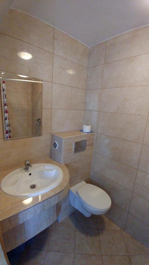 Delfin Wynajem Pokoi Homestay Ostrowo (Puck)