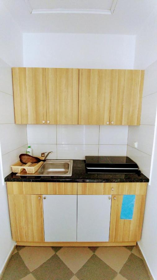 Delfin Wynajem Pokoi Homestay *